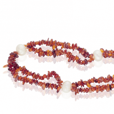 485ct Necklace of Garnet & Pearls