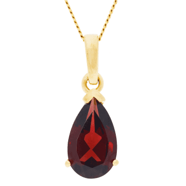 A Garnet Setting of Singular Beauty