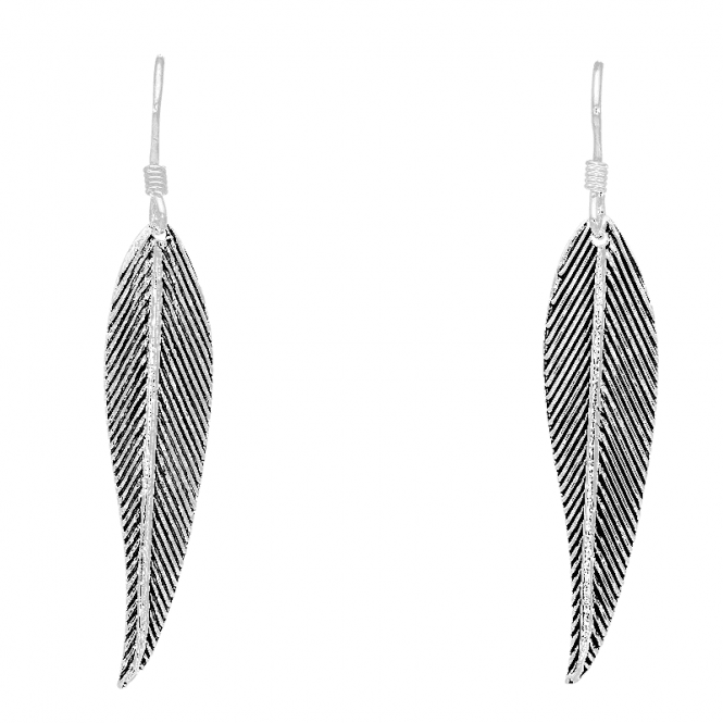 Leaf Earrings Create a Dynamic Sway of Silver